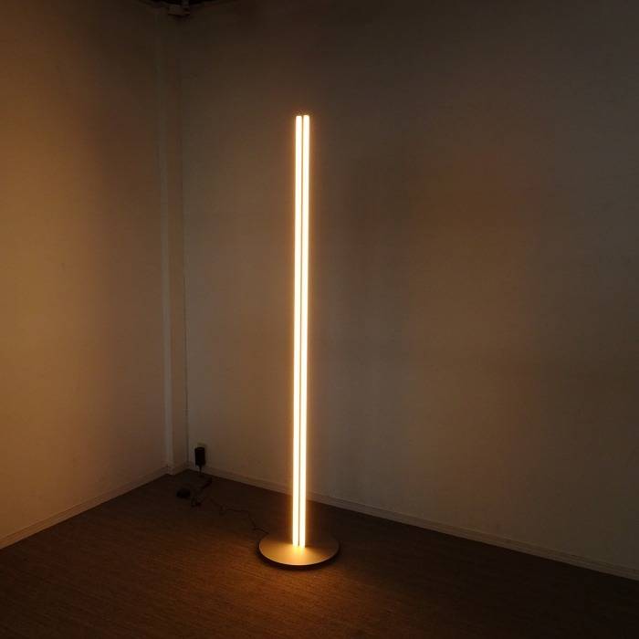 FLOS フロス Coordinates コーディネーツ フロアランプ シルバー 入荷しました！！